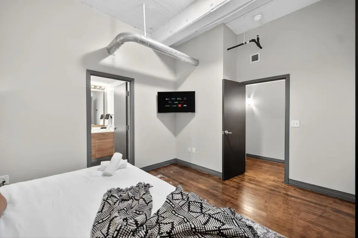 1185d77c e8d8 40 6oE5F