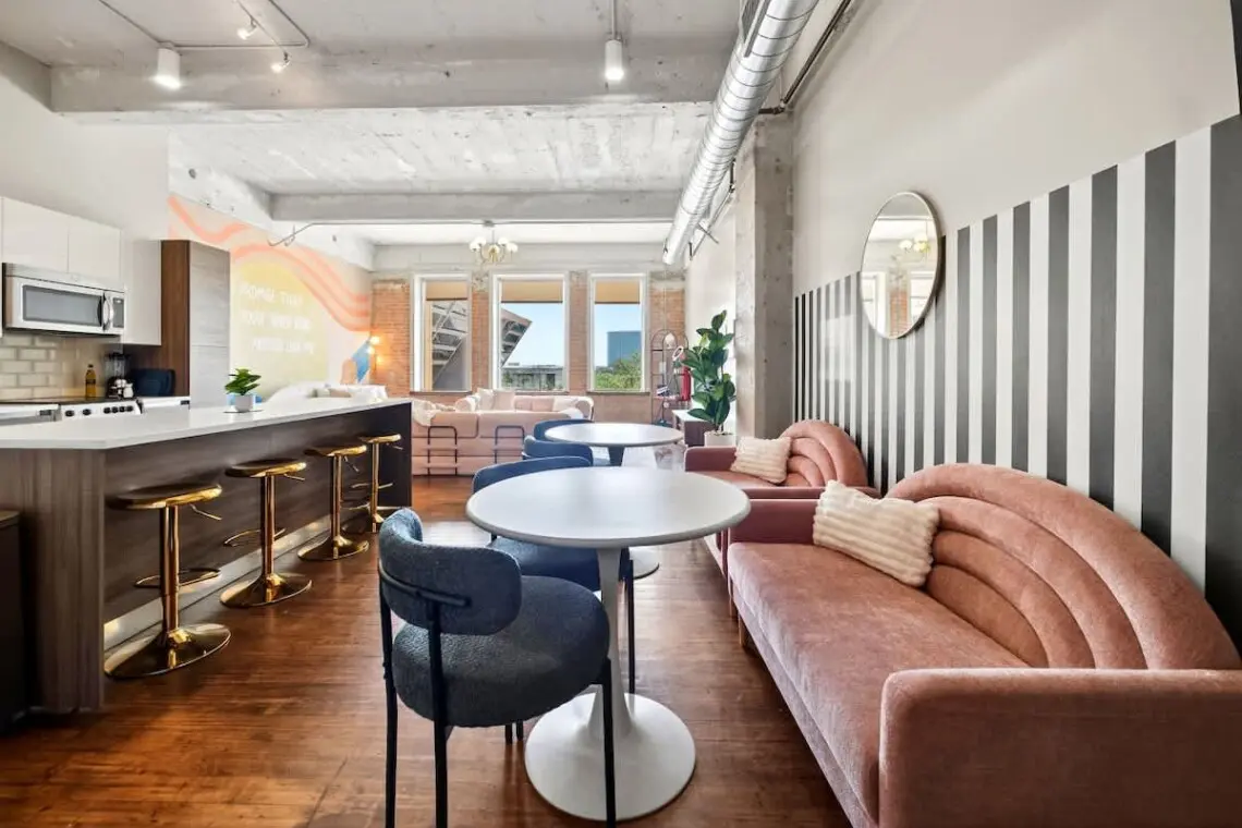 167790d1 6f6a 4e 9ekDC