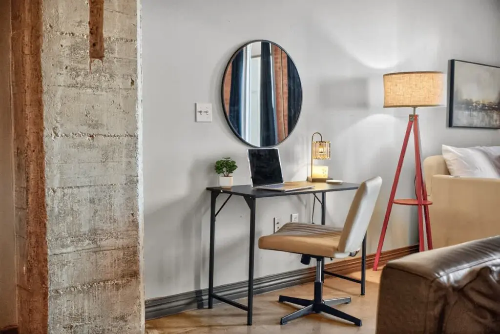 1a3732d6 e559 4d yYMi