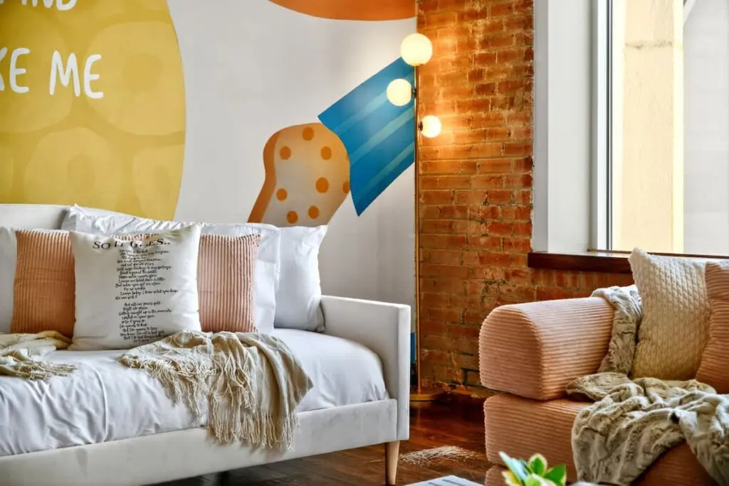 1ddcab17 310b 43 r6VXL