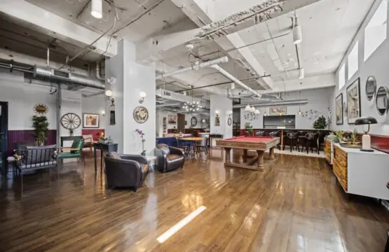 23b9cf8f bbfa 4b 6yNht