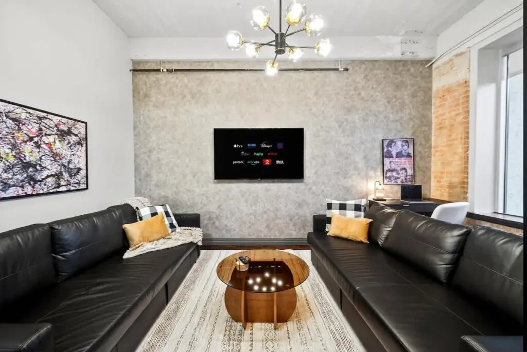 24d997ac d4f7 4d 9FbSv