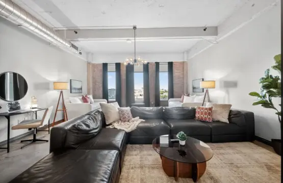 5d4c5546 d188 4e w1pu9