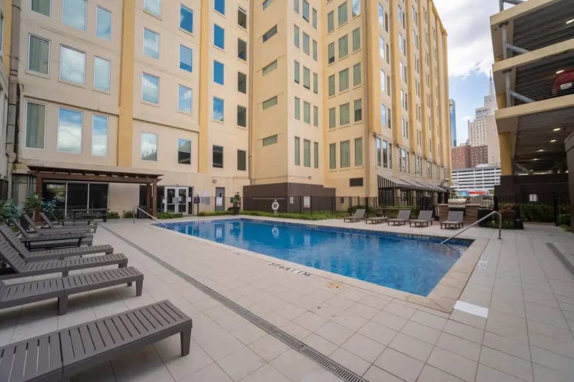 b28eb3d0 ef2e 4e BowG