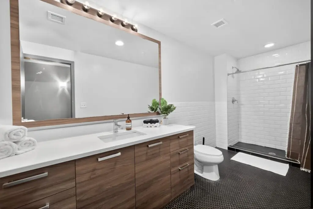 b851dae3 80d6 4d 1fUbb