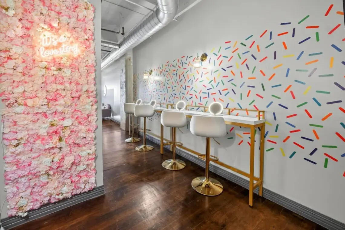 bdb6b4de 9f46 4c VAXGv