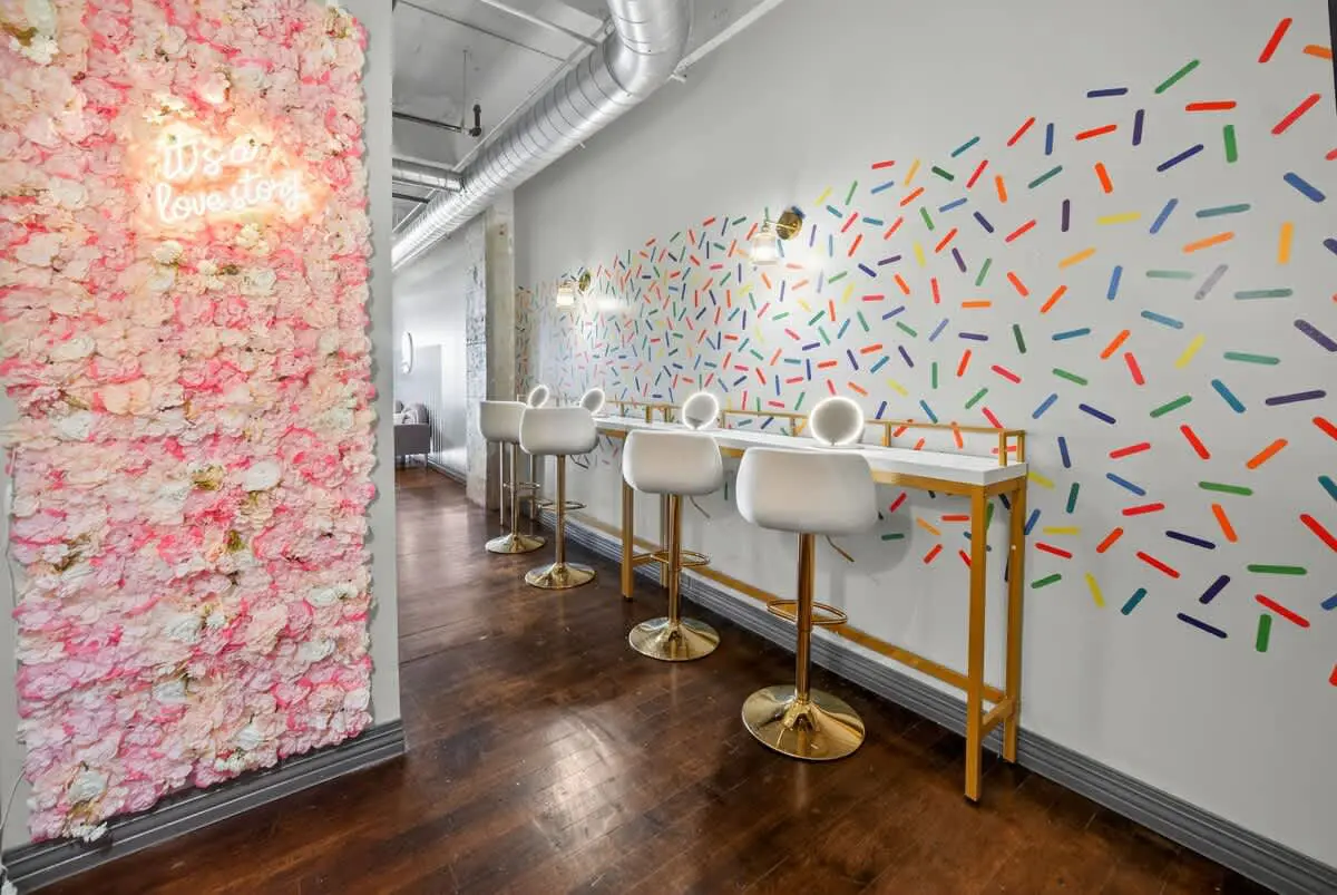 bdb6b4de 9f46 4c VAXGv