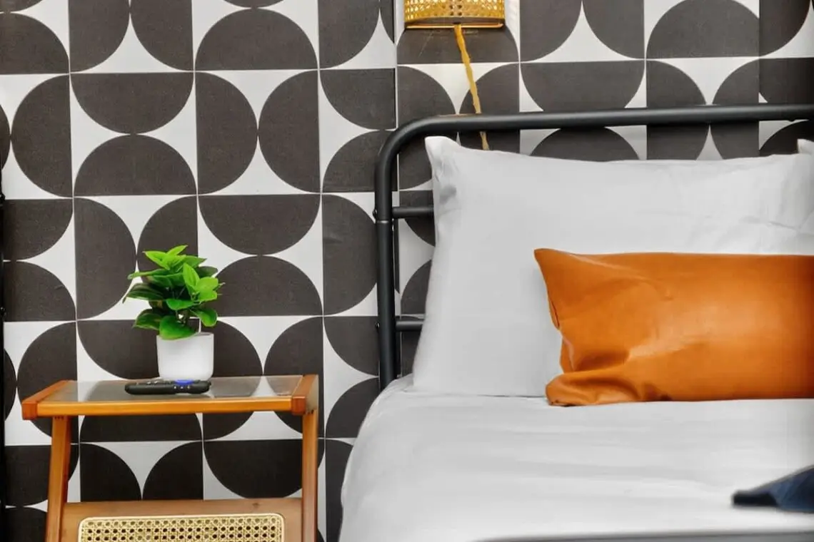 c4e1c295 4ee1 4c taQSM