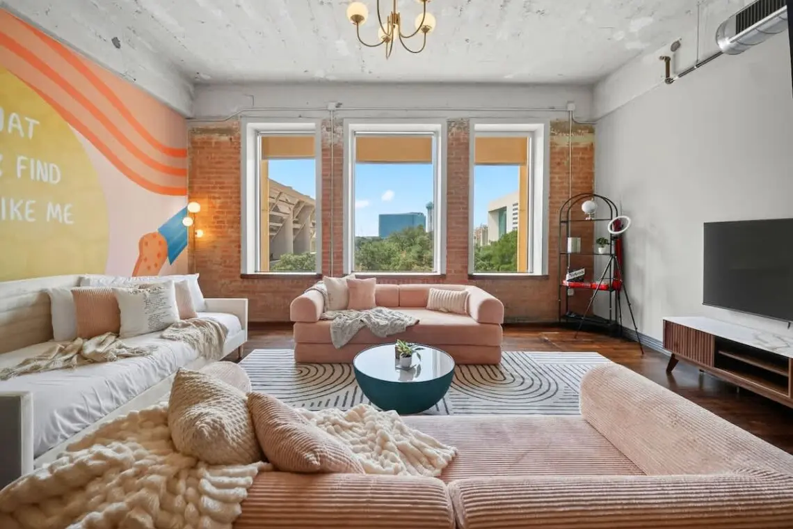 c4f13ce2 9abe 41 y6m8