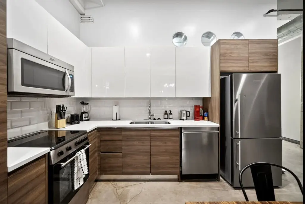 d25c8e2d 5826 46 mWcV5