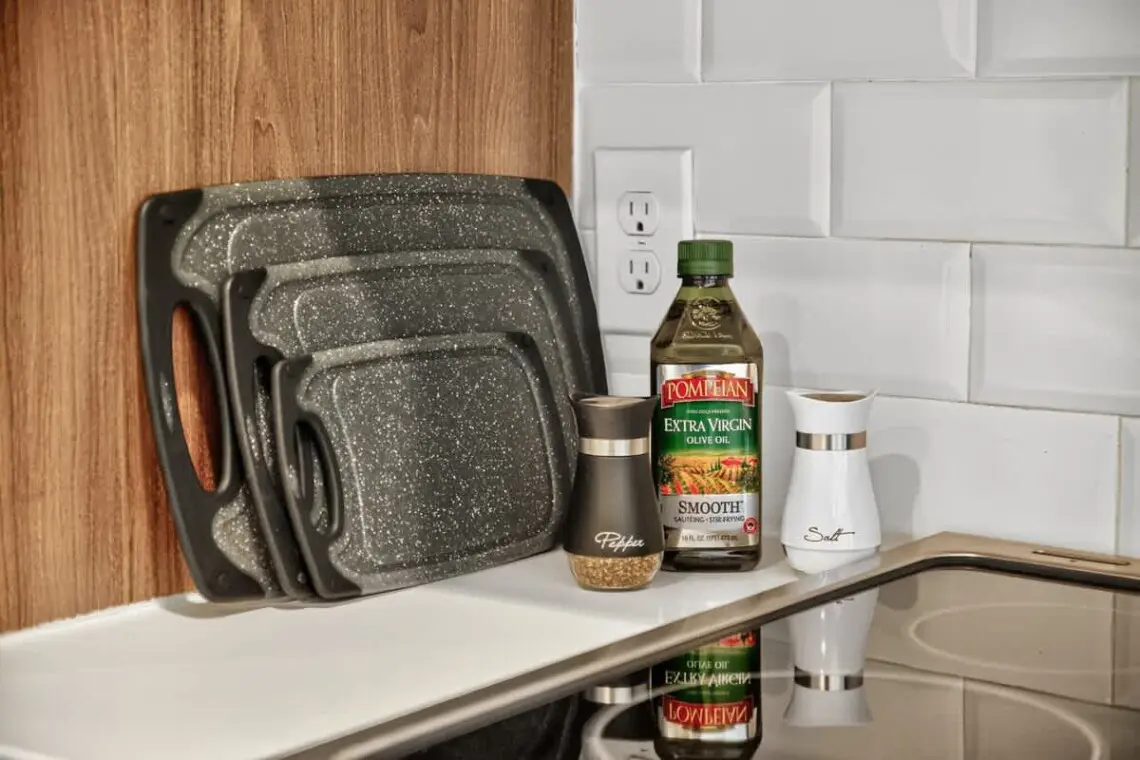 debaf07e 8f3b 4a Yd1g