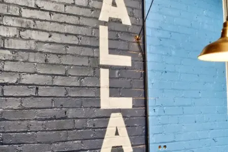 e6ae2235 42a1 49 Le6UY