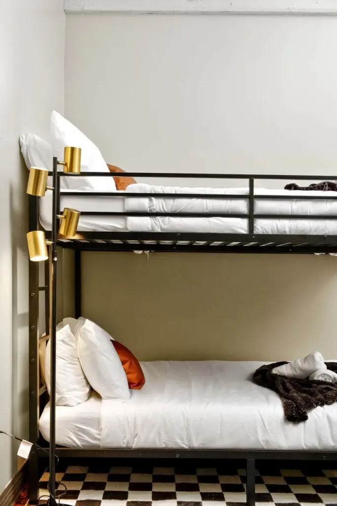 eed8ffb0 01eb 49 nwOci