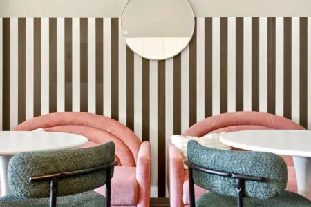 f445e870 44b6 42 tEo54