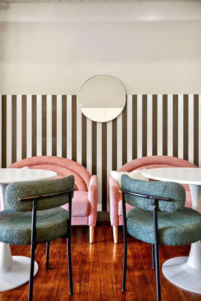 f445e870 44b6 42 tEo54