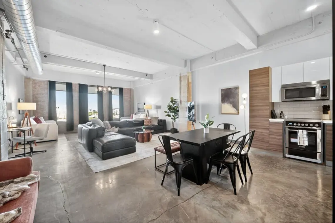 f8d07245 53f5 41 REn6H