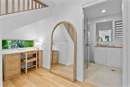 uayefpdjy3ycr90d99lb