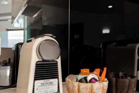 1a3c02aa 23b4 4f ma95w