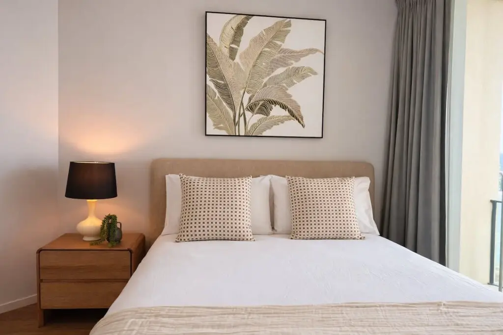 2cf20199 f2e7 44 xyKAl