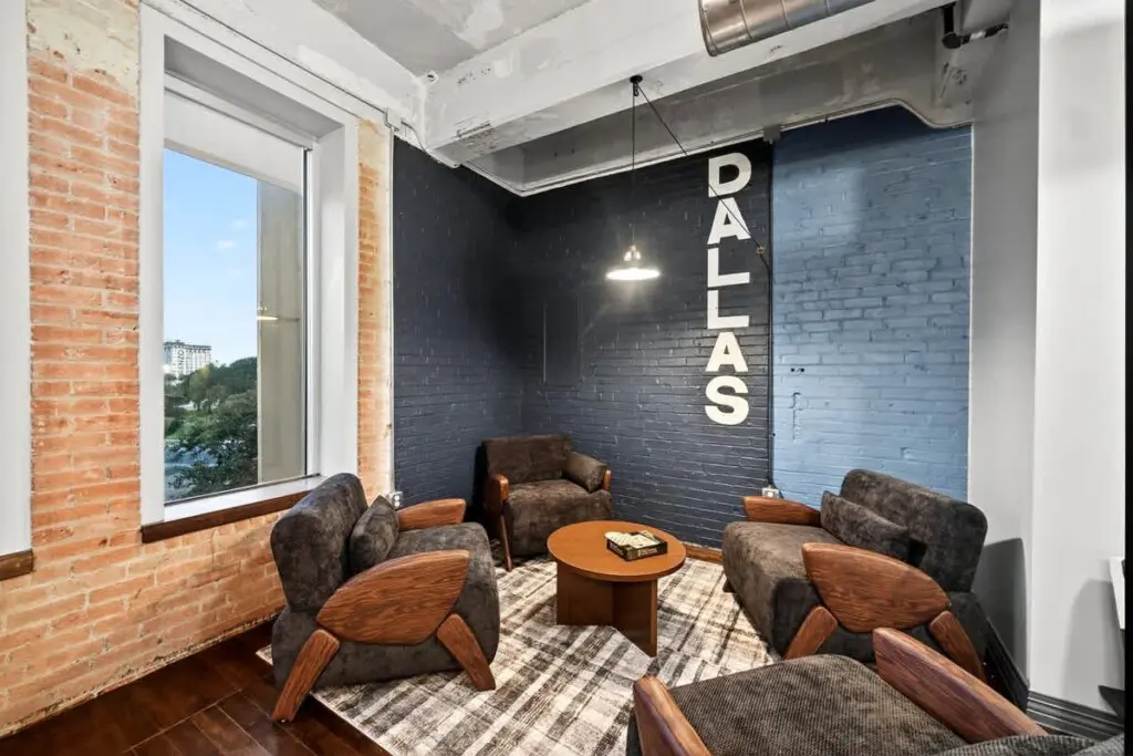 9f4c5f36 2589 42 jKoQp