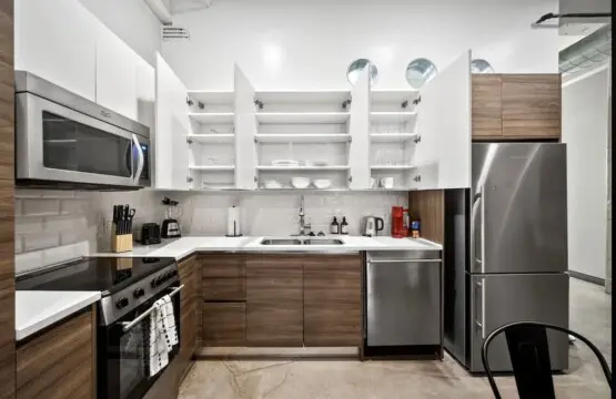 b3cd9d8e 940d 4f pYmT2