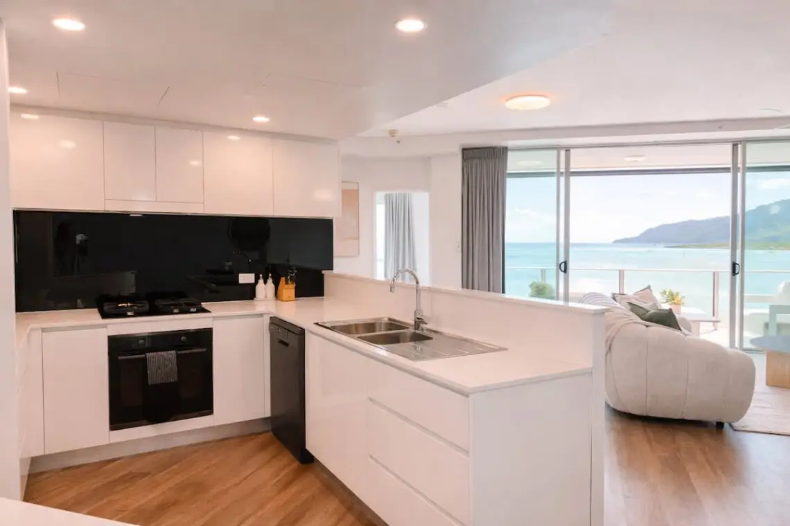 c591b8ef 44c3 4f fhAvO