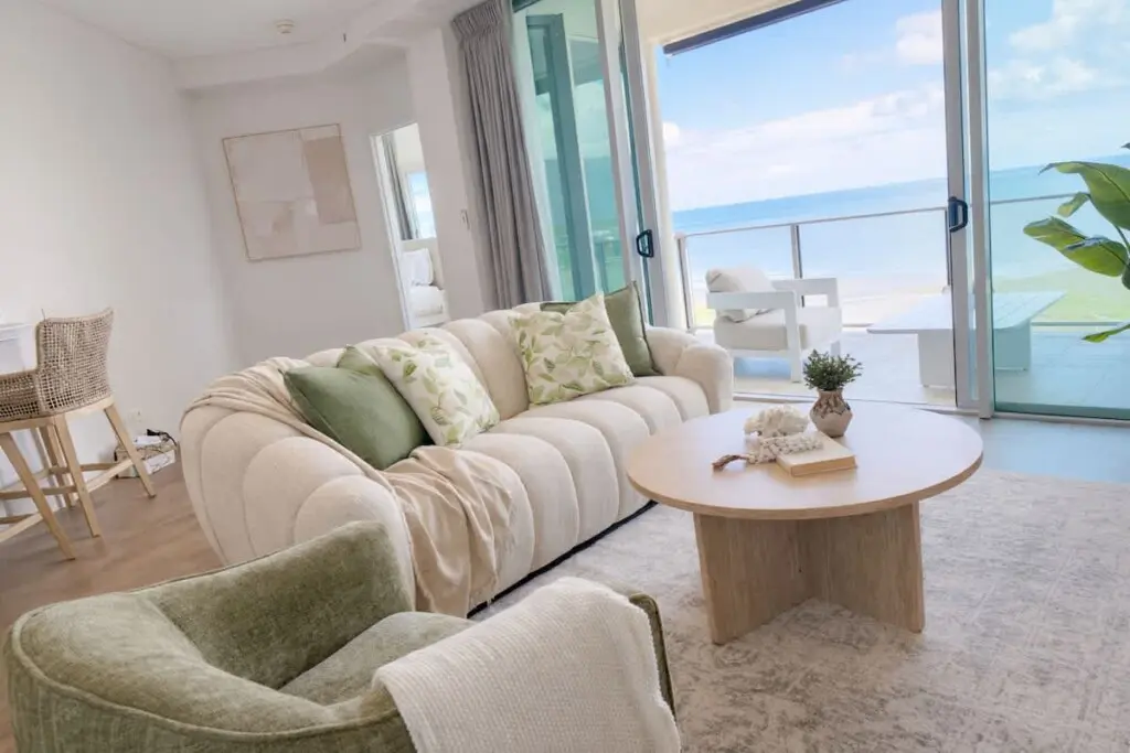 e8fd1b00 21a7 4d wlWtF