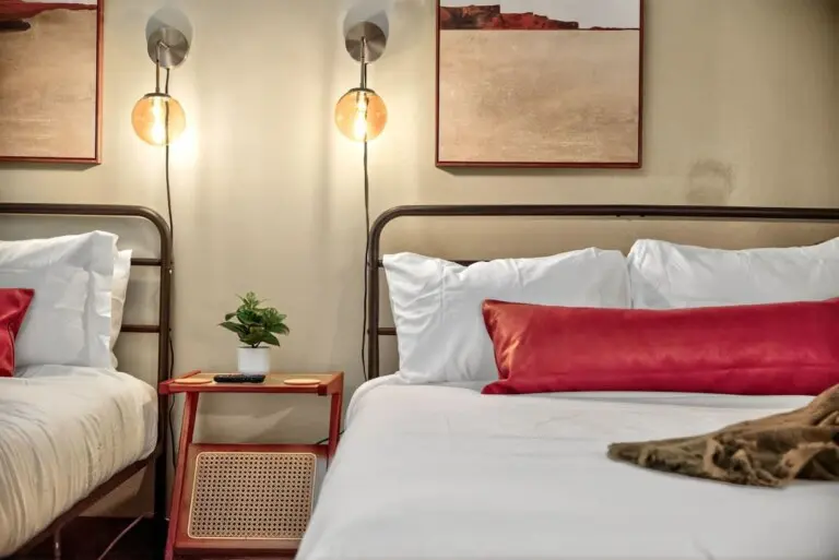 048ab1e5 4b3a 43 mLUlm