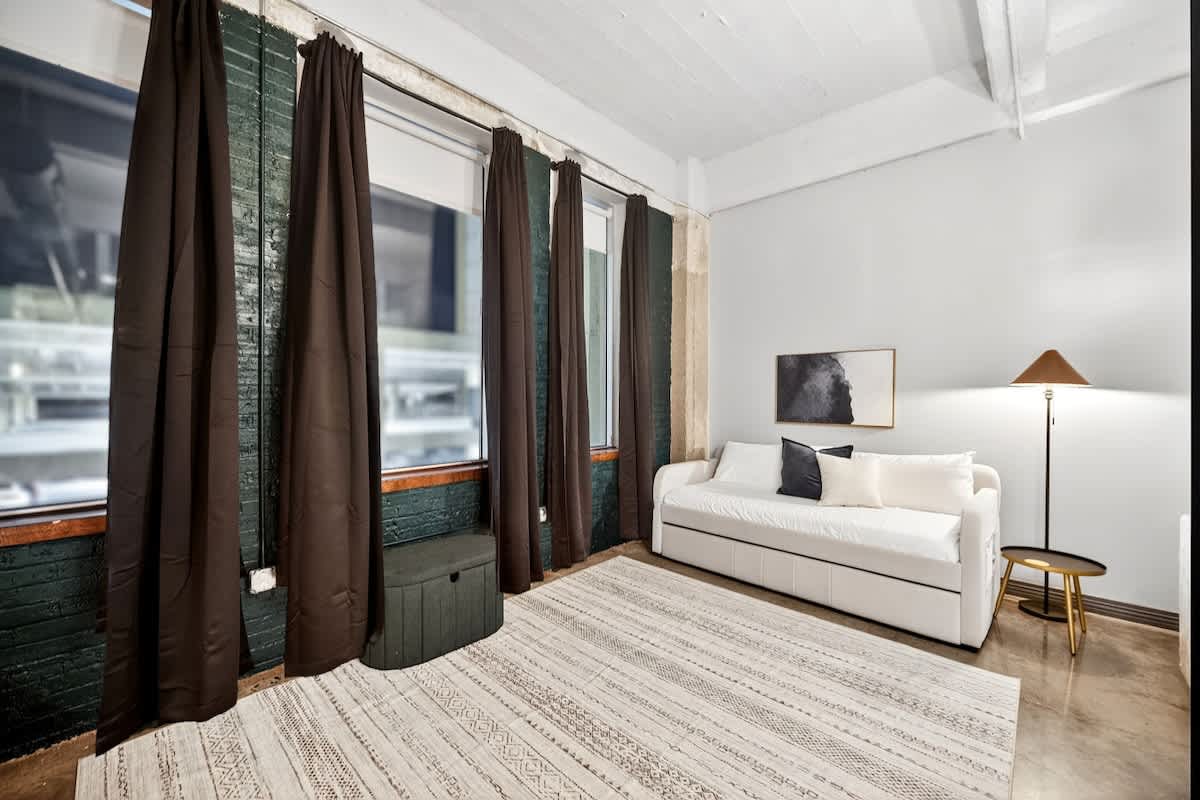 e6c68d46 4484 4a RBEau